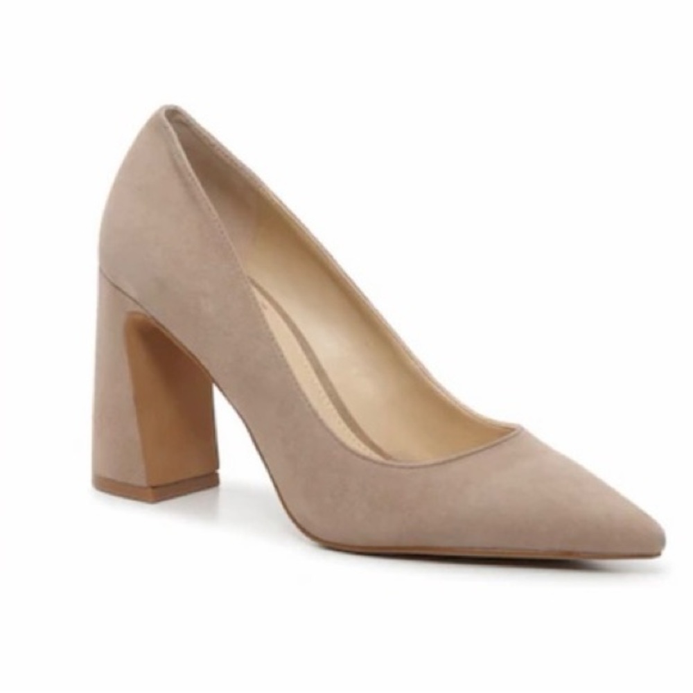 VINCE CAMUTO ABLEEN PUMP Heel